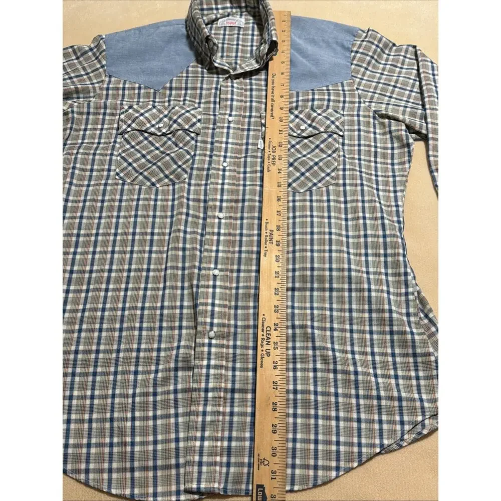 Vintage Levi’s Plaid Button Down Shirt Large